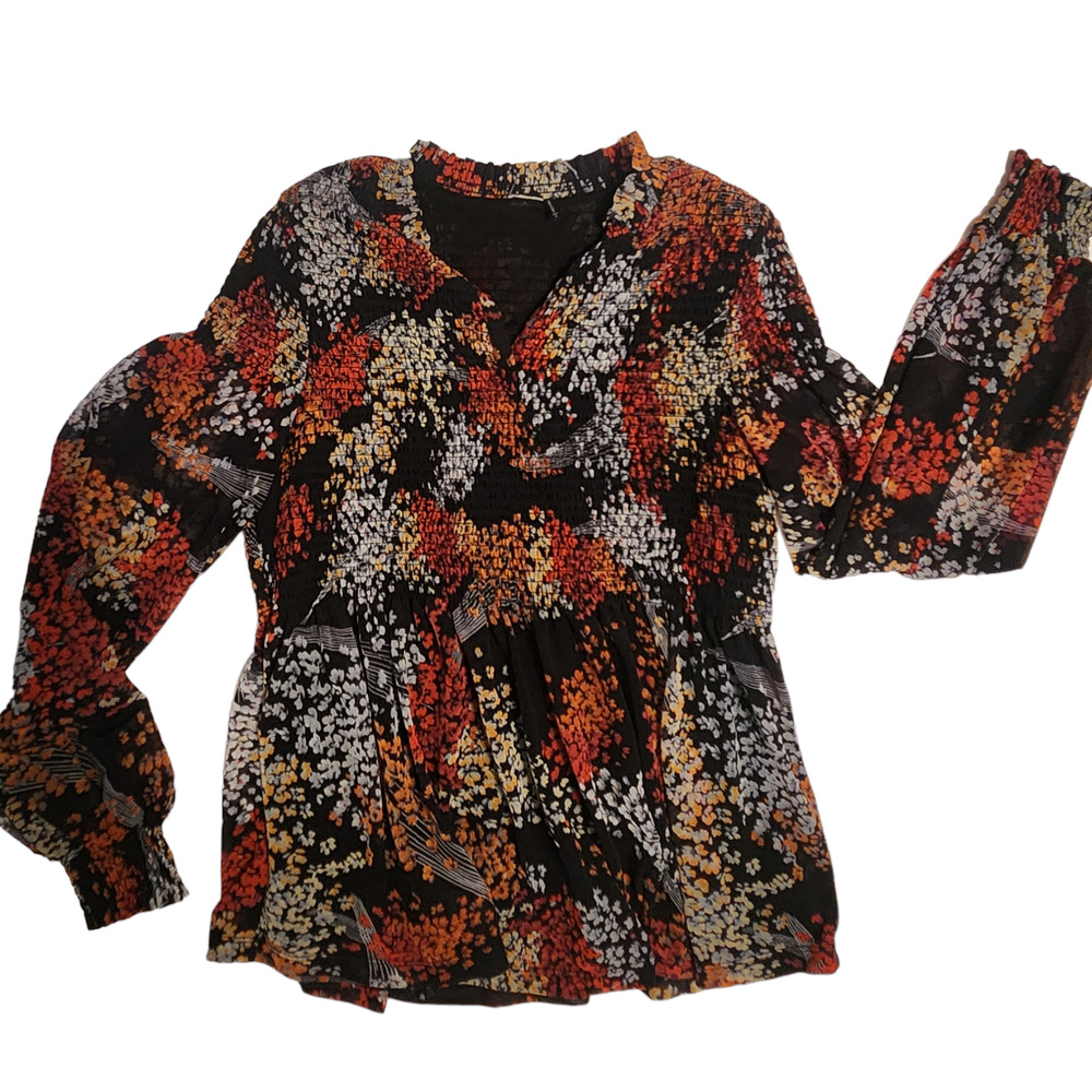 Anthropologie Akemi + Kin Andrea Smocked Floral Blouse Top, Puff Sleeves, size S